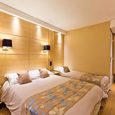 Hotel Novel Restaurant La Mamma Annecy