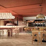 Hotel Novel Restaurant La Mamma Annecy