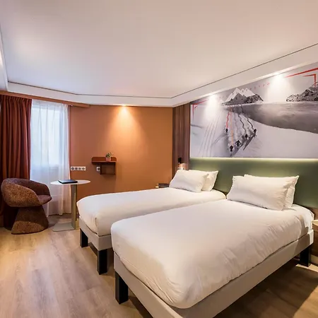 Hotel Novel Restaurant La Mamma Annecy