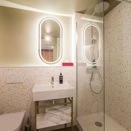 Ibis Styles Le Vieux Hotel 3*