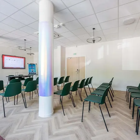 Ibis Styles Le Vieux Hotel Annecy