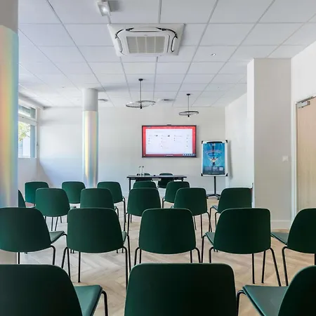 Ibis Styles Le Vieux 3*