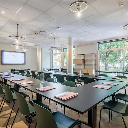 Ibis Styles Le Vieux Hotel 3*