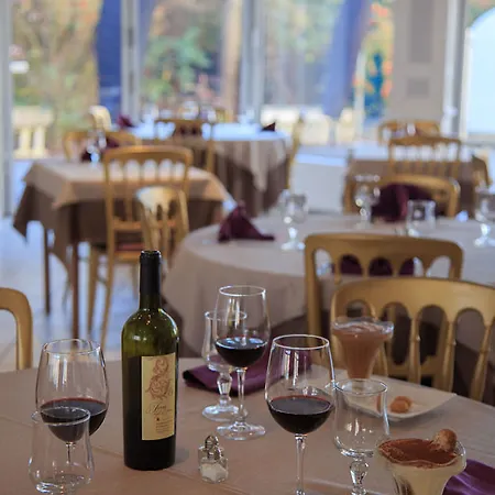 Novel Restaurant La Mamma Hotel 3*