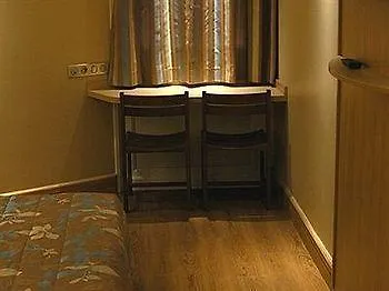 Ibis Styles Le Vieux Otel 3*