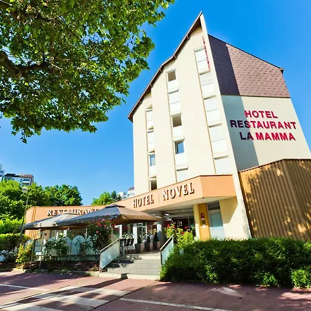 Szálloda Novel Restaurant La Mamma Annecy
